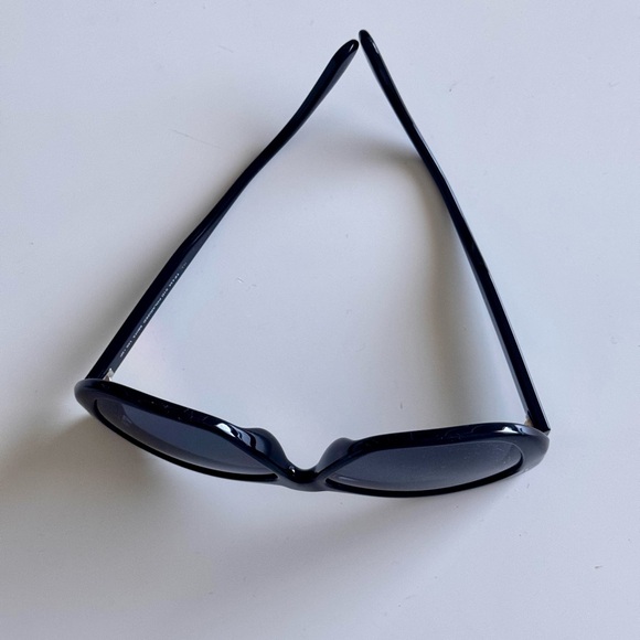 TOM FORD Lindsay Black Polarized Square Sunglasses - Picture 14 of 16